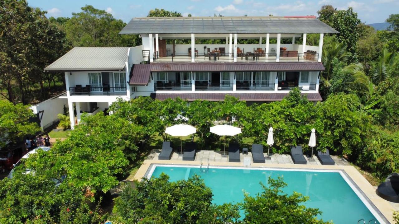Atteriya Sigiriya Hotel Екстериор снимка